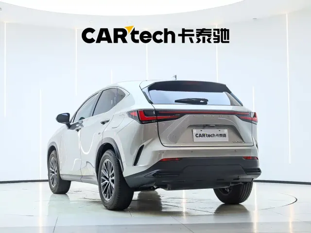 Фотография автомобиля — Lexus NX