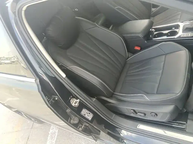 Volkswagen Passat — Фото автомобиля 24
