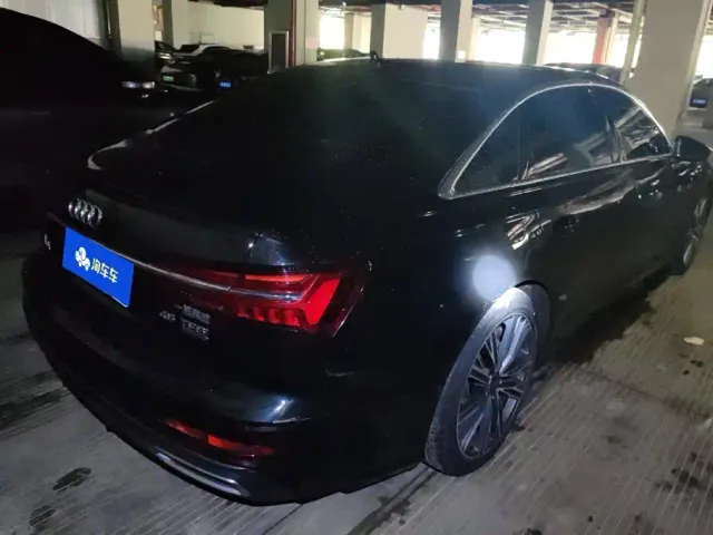 Audi A6L — Фото автомобиля 3