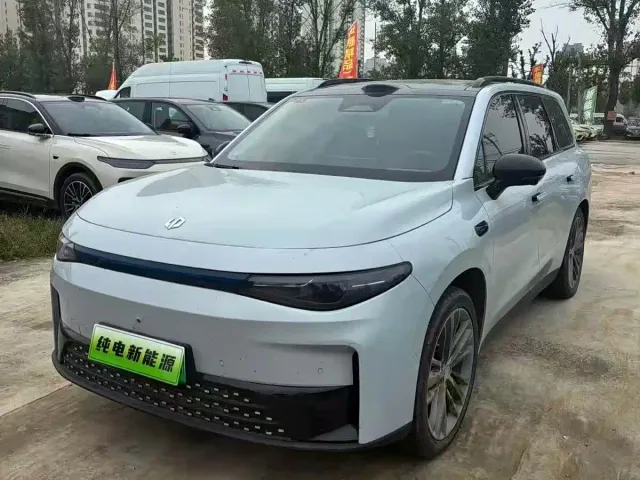 Leapmotor C16 — Фото автомобиля 3