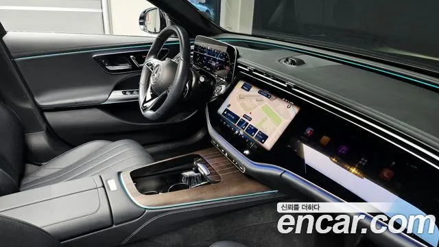 Mercedes-Benz E-Class W214 — Фото автомобиля 25
