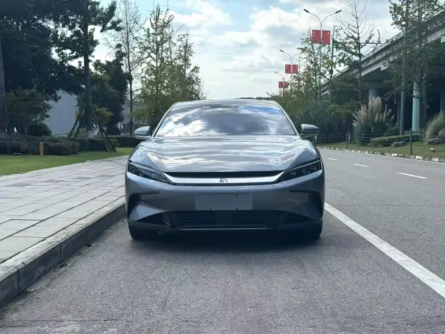 BYD Han — Фото автомобиля 2