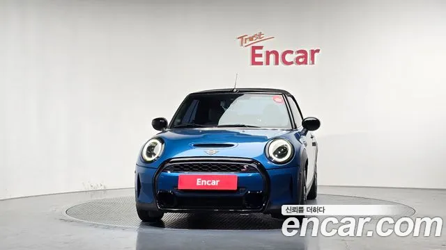 MINI Cooper Convertible — Фото автомобиля 3