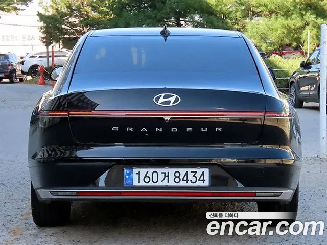 Hyundai Grandeur GN7 — Фото автомобиля 4