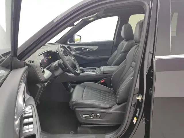 GAC Trumpchi GS8 — Фото автомобиля 10