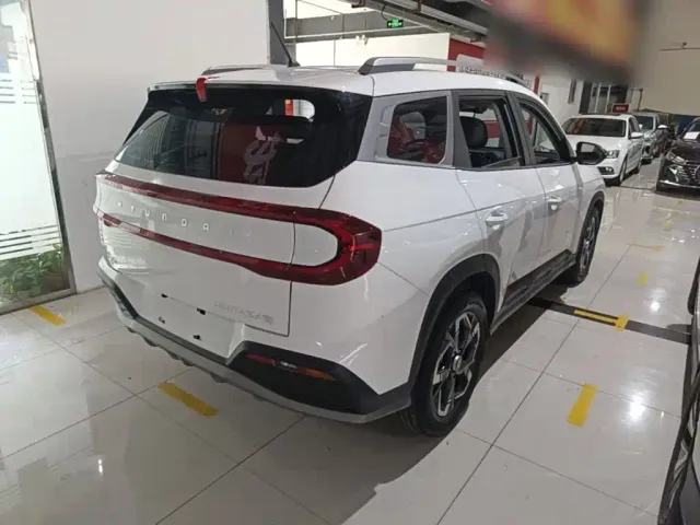 Hyundai ix35 — Фото автомобиля 6