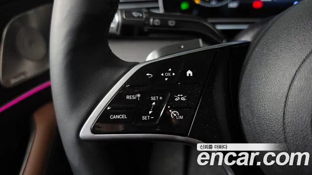 Mercedes-Benz GLE-Class — Фото автомобиля 21
