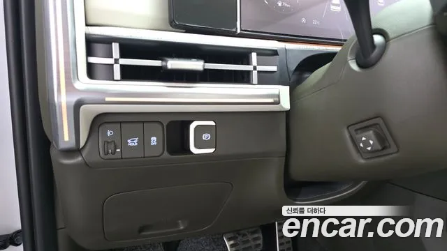 Hyundai Santa Fe MX5 — Фото автомобиля 20