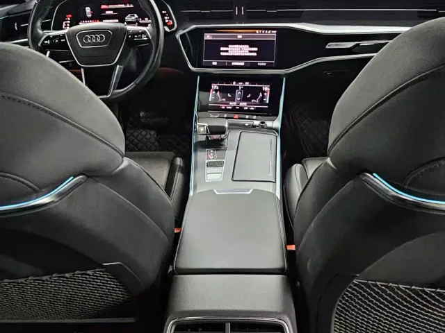 Audi A6L — Фото автомобиля 15