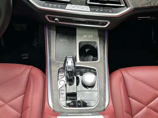BMW X5 — Фото автомобиля 8