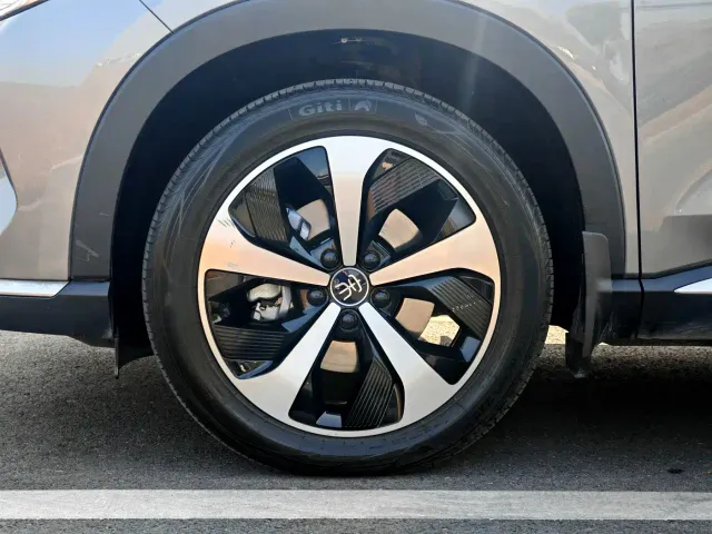 BYD Song PLUS — Фото автомобиля 19