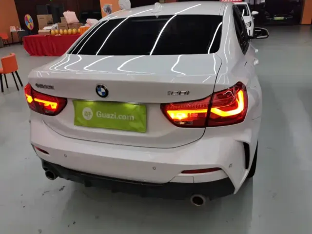 BMW 1 Series — Фото автомобиля 5