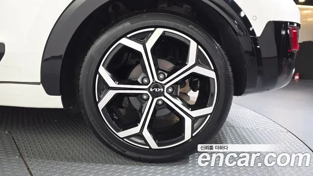Kia Niro The All New — Фото автомобиля 6
