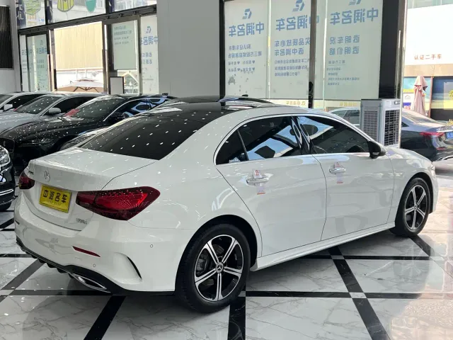 Mercedes-Benz A-Class — Фото автомобиля 15