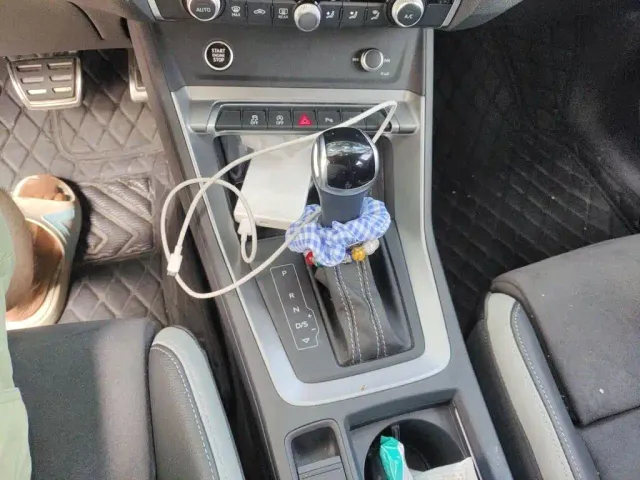 Audi Q3 — Фото автомобиля 11