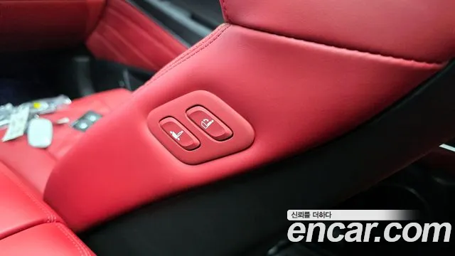 Genesis GV80 — Фото автомобиля 26
