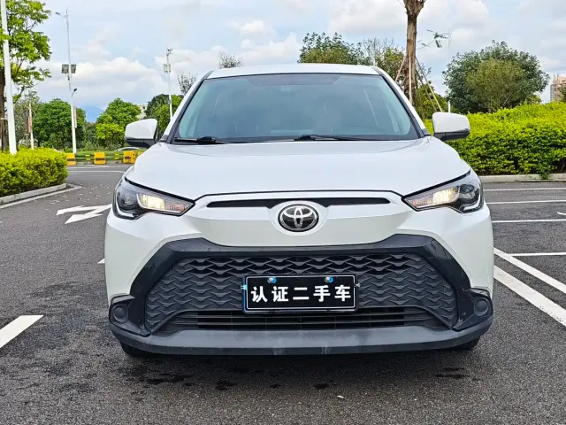 Toyota Frontlander — Фото автомобиля 2