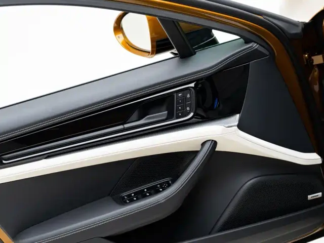 Porsche Panamera — Фото автомобиля 17