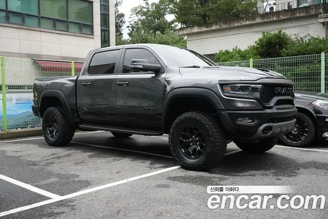 Dodge Ram Pick Up — Фото автомобиля 2