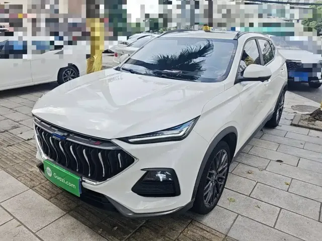 Фотография автомобиля — Changan Oushang X5