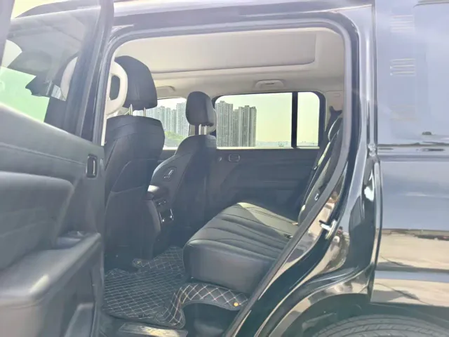 Haval H9 — Фото автомобиля 12