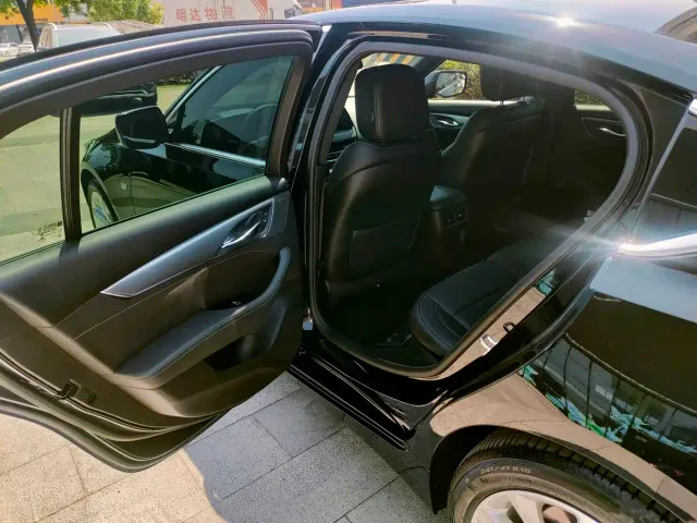 Cadillac CT5 — Фото автомобиля 17