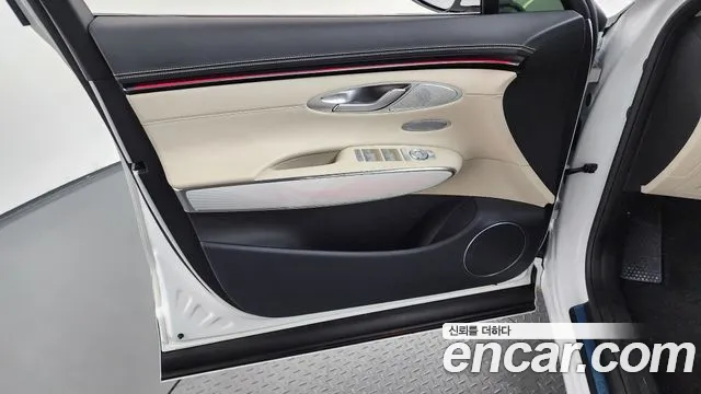 Genesis GV70 2.5T Бензин AWD — Фото автомобиля 20