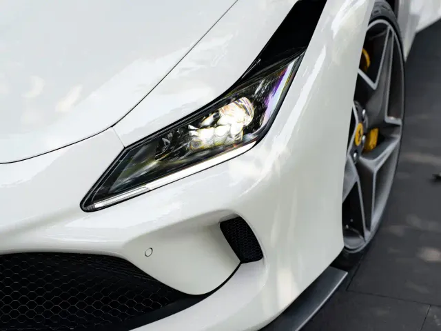 Ferrari F8 — Фото автомобиля 8