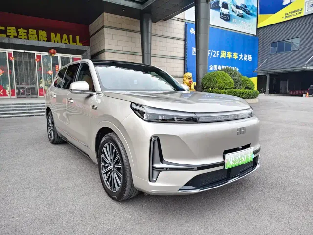 Geely Galaxy M9 — Фото автомобиля 3