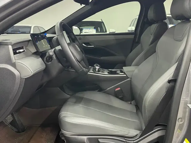 BYD Qin PLUS — Фото автомобиля 9