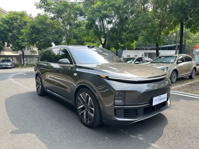 Li Auto L9 — Фото автомобиля 3