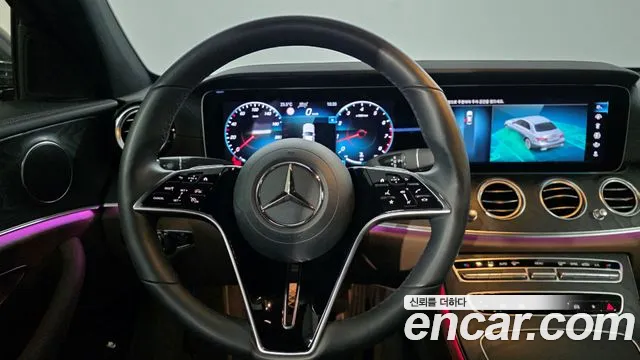 Mercedes-Benz E-Class — Фото автомобиля 19