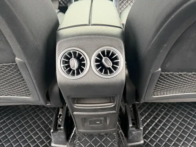 Mercedes-Benz GLB-Class — Фото автомобиля 15