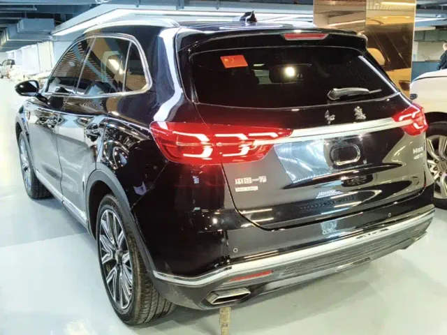 Hongqi HS5 — Фото автомобиля 4