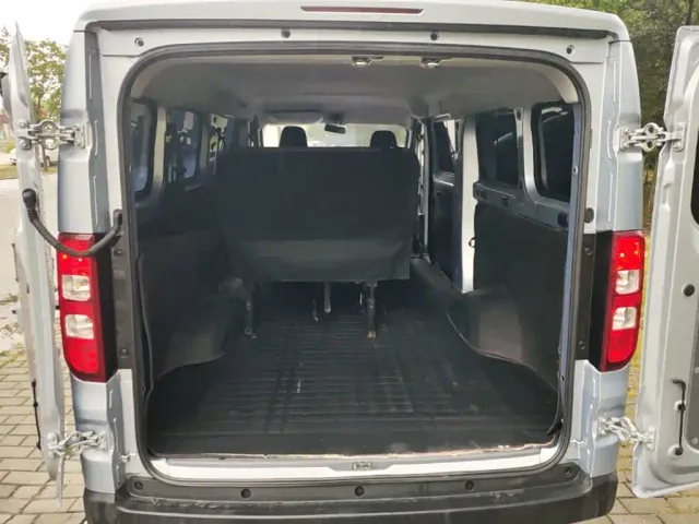 Wuling Yangguang — Фото автомобиля 18
