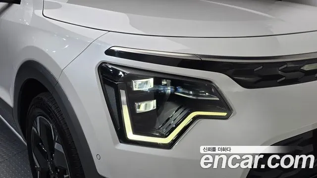 Kia Niro New — Фото автомобиля 7