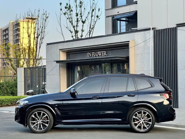 BMW X3 — Фото автомобиля 4