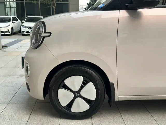Wuling Hongguang Mini EV — Фото автомобиля 5
