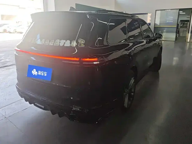 Leapmotor C16 — Фото автомобиля 3