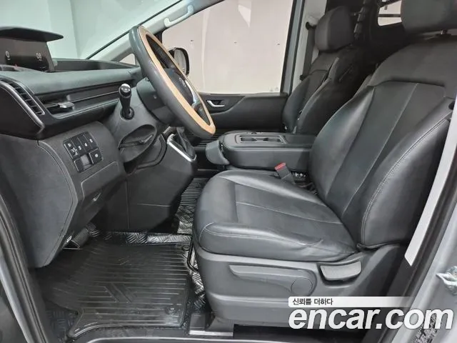 Hyundai Staria — Фото автомобиля 14