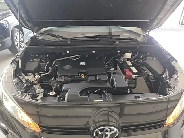 Toyota Wildlander — Фото автомобиля 19