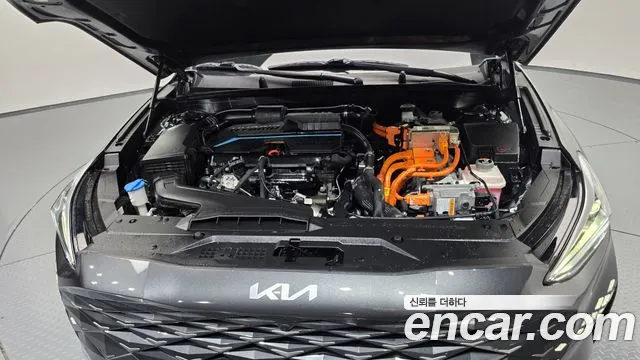 Kia K8 Hybrid — Фото автомобиля 9