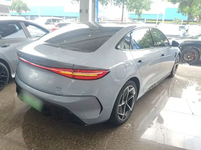 BYD Seal — Фото автомобиля 6