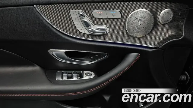 Mercedes-Benz E-Class — Фото автомобиля 13