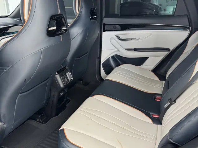 BYD Song PLUS — Фото автомобиля 5