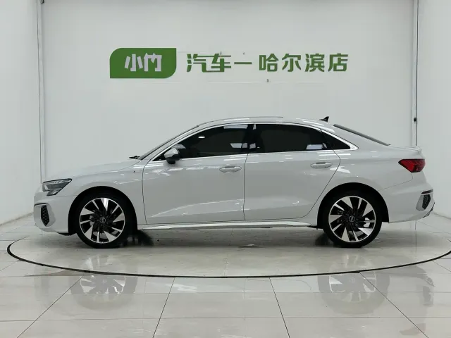 Audi A3 — Фото автомобиля 5