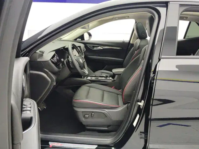 Buick Envision S — Фото автомобиля 9