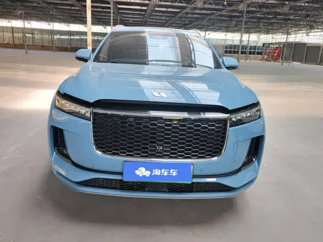 Li Auto ONE — Фото автомобиля 2