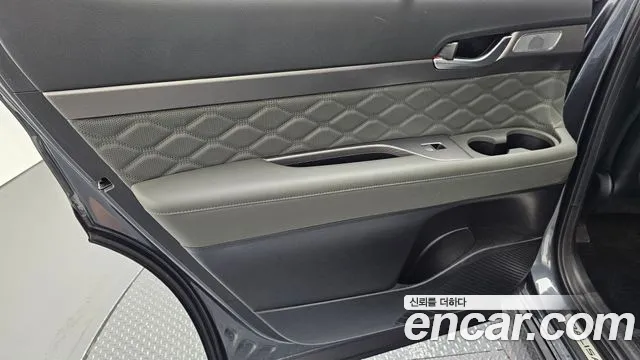 Hyundai Palisade Palisade Дизель 2.2 2WD — Фото автомобиля 19