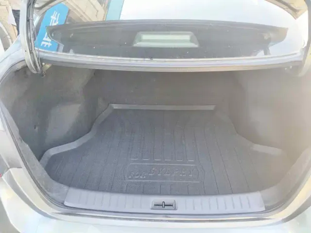 Nissan Sylphy — Фото автомобиля 13